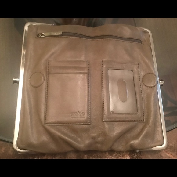 HOBO Handbags - ⚠️LAST CHANCE!! HOBO Lauren Wallet